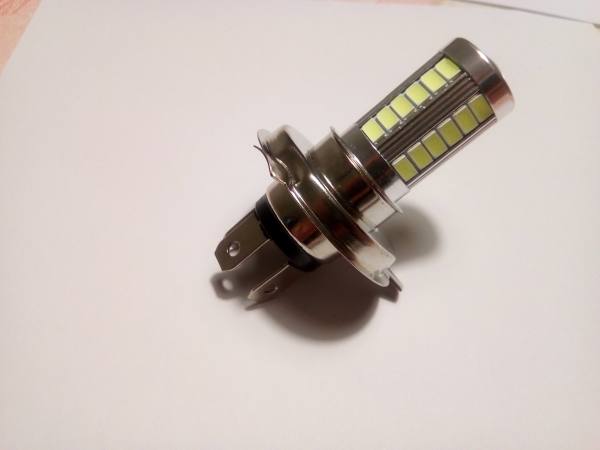 lampada H4 LED