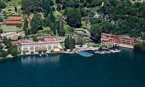 Week-end ⛱ Stop Over For Biker Lake of Como Area