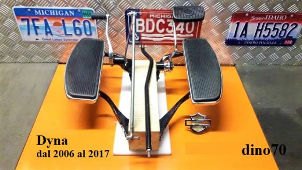 060 € 449 Harley kit comandi a pedale con pedane larghe x Dyna
