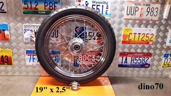 320 € 249 Harley cerchio ruota ant. originale a raggi da 19" x 2,5" cromato