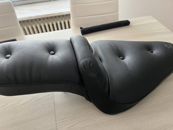Sella ACES EQUINE Freemax Senza Alberi Per Cavallo - Colore Blu, Leggera E Flessibile
