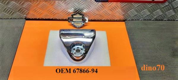 591 € 119 Harley handlebar cover nacelle x Road King OEM 67866-94