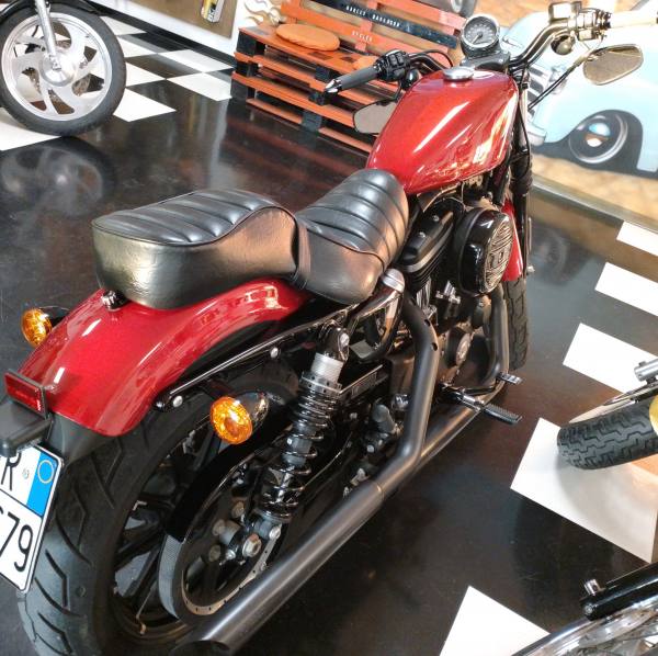 Harley Davidson sposter 883 Iron Abs del 2019