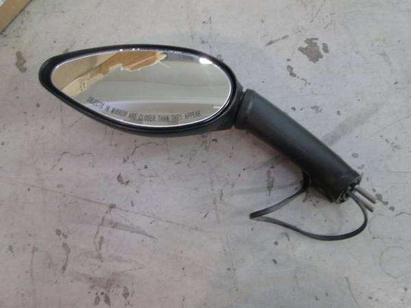 Vendo specchietto SX nuovo per Buell 1125 R