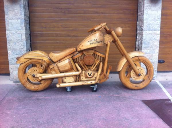 Harley davidson in legno